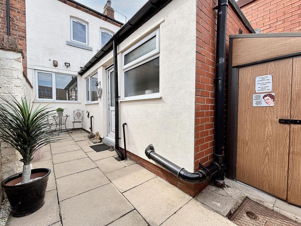 Rear Courtyard