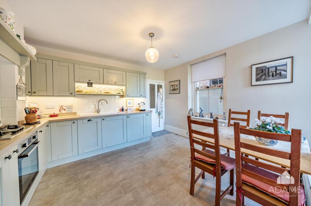 Kitchen/Dining Room
