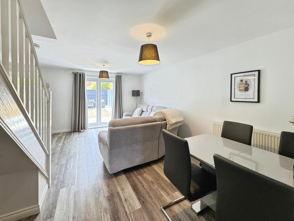 EweMove Basingstoke 102 Wiltshire Crescent