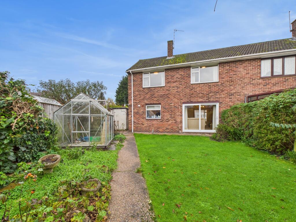 CAM04825G0-PR0239-STILL011