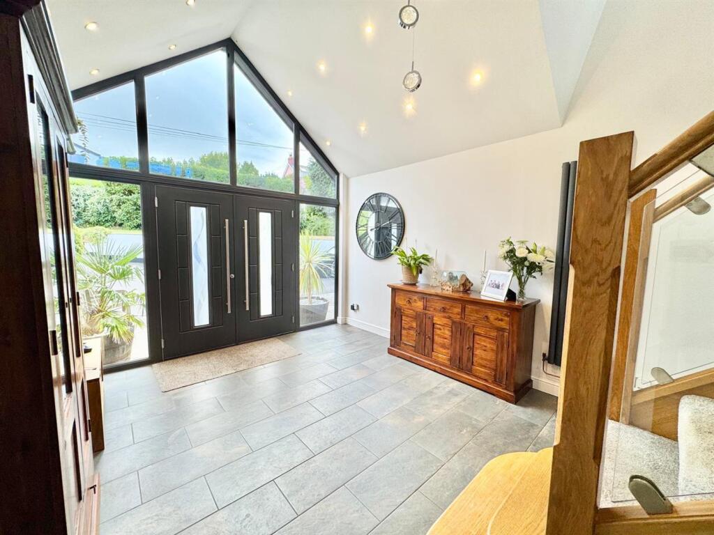 PHOTO-2025-09-05-10-47-50 (22).jpg