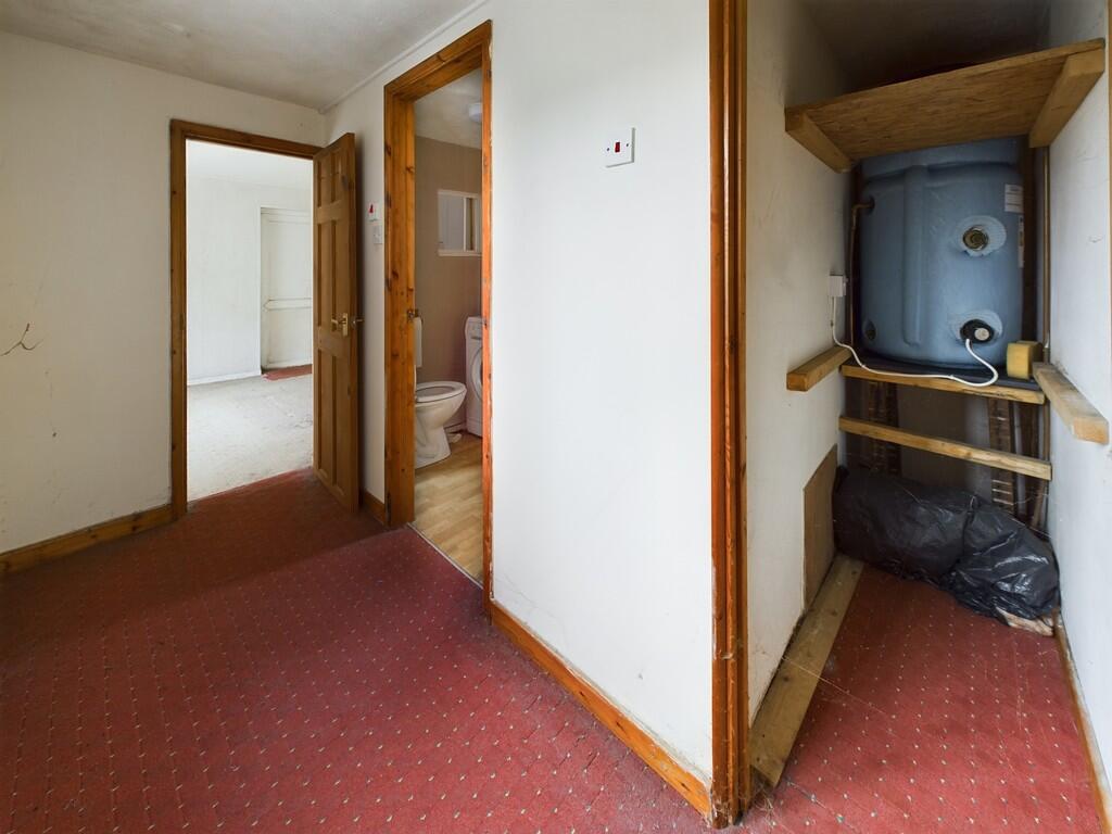 CAM03974G0-PR0101...