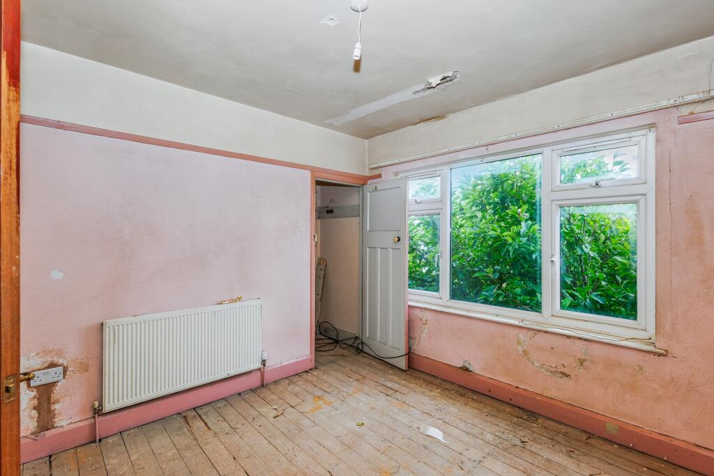 43 Upper Kings Avenue, Higham Ferrers, Wellingborough NN10 8JZ