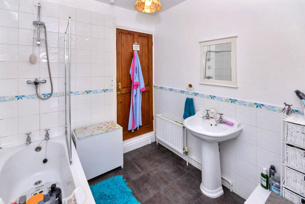 cliftonterrace8374839320250623120505_DSC_4067_q...