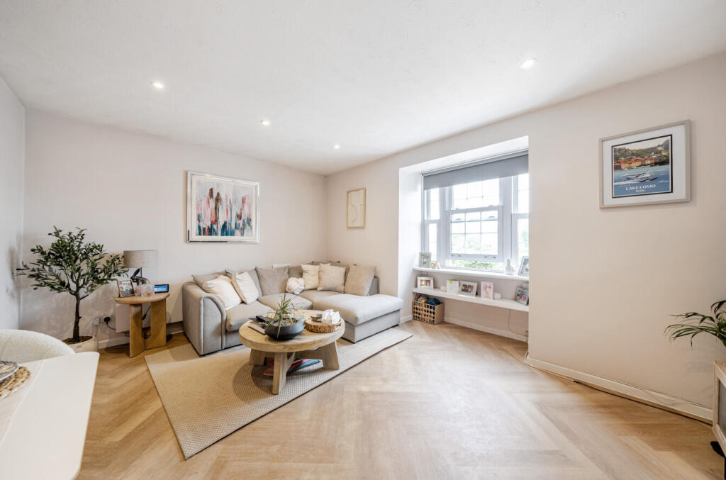 1328960-16-6888be...