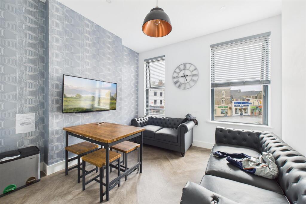 Flat 1 | 1 - 3, Old Church Road Clevedon, North So