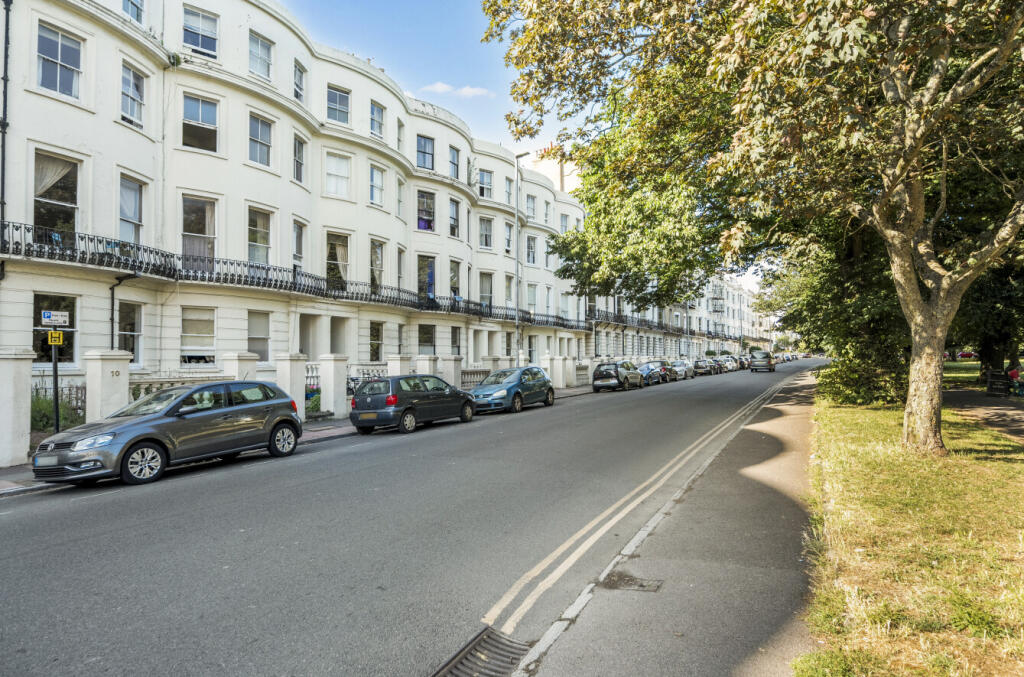 1318648-17-6866b8...