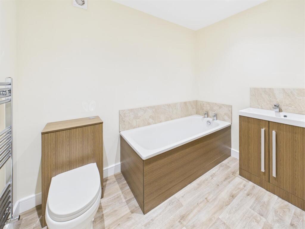 Additional Family Bathroom