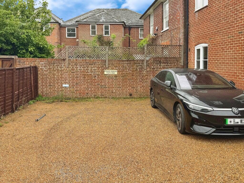 Parking Space Ava...