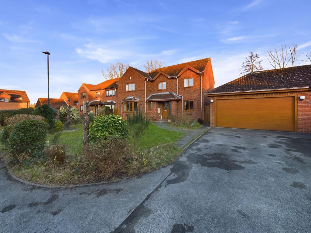 Front &amp; Double Garage