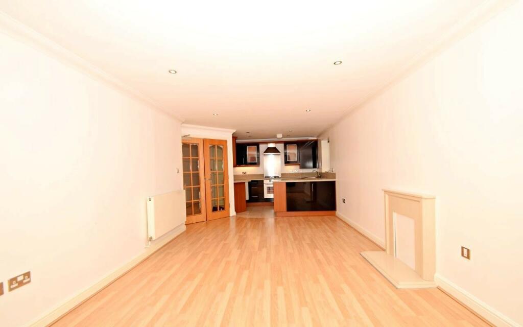 Living room/kitchen