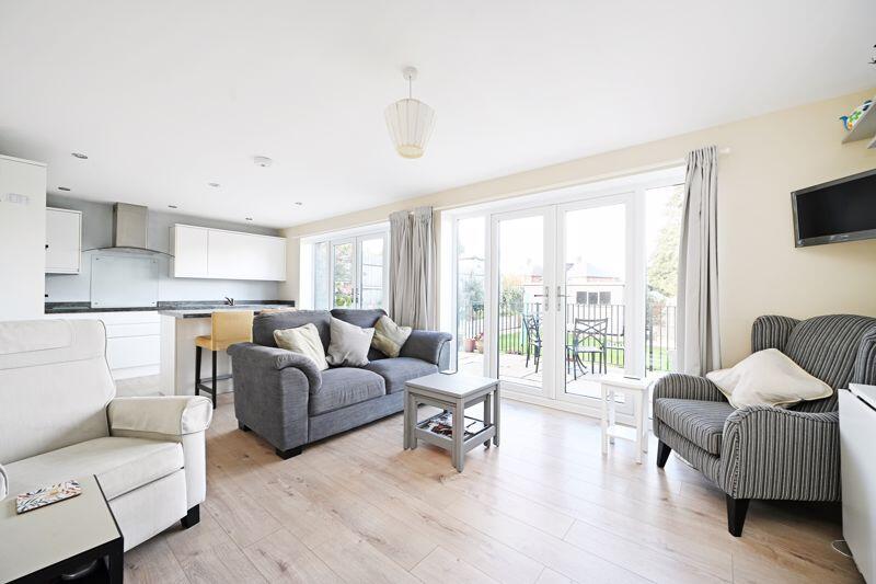 Light &amp; Airy Space