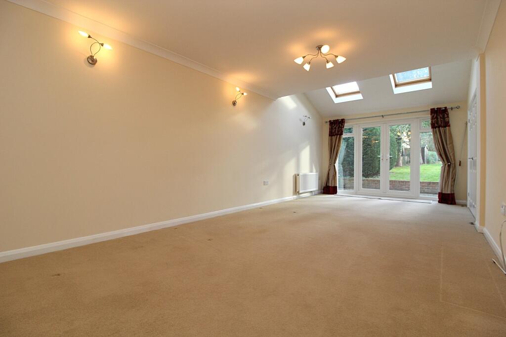 Rear Lounge View 2