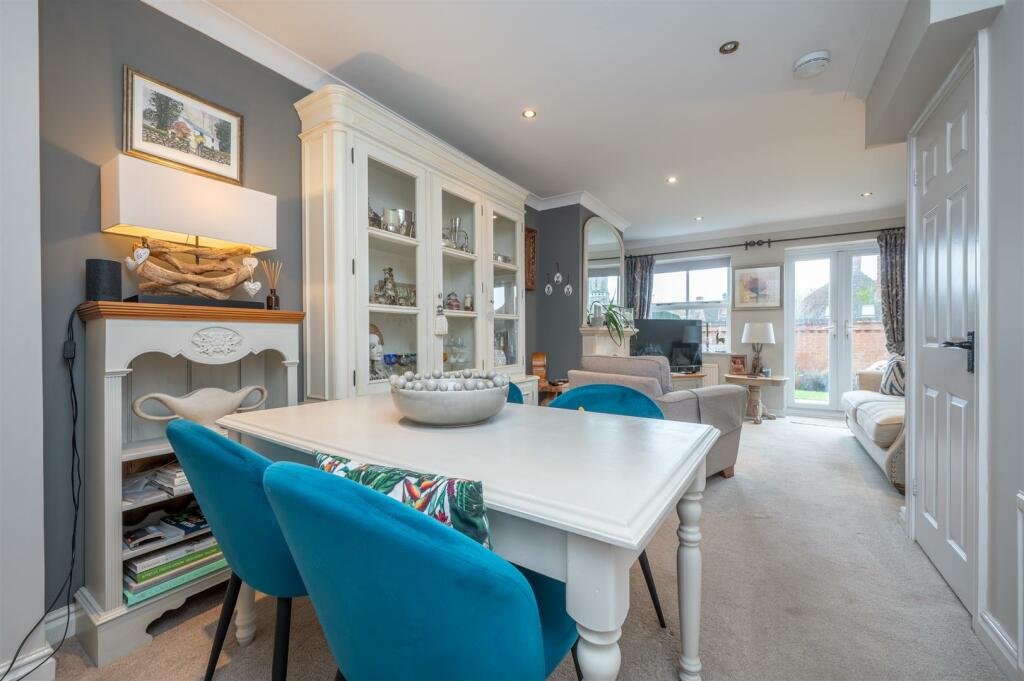 Lounge/Diner