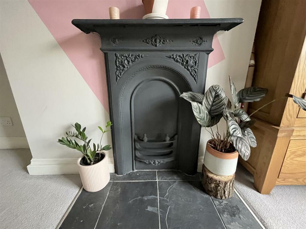 Bedroom 1 - Fireplace Feature