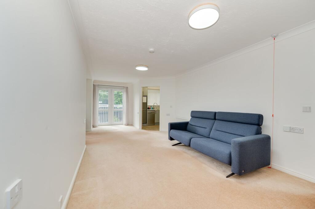 LARGER THAN AVERAGE SITTING AND DINING ROOM