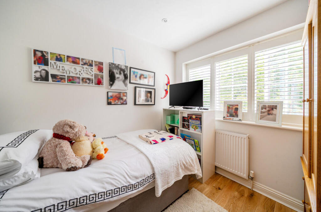 1328938-9-6880dde...