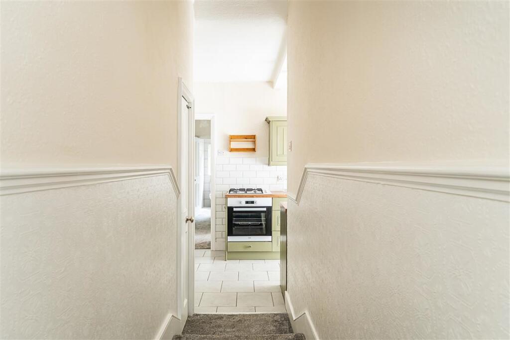 Flat-A-34-Bickers...