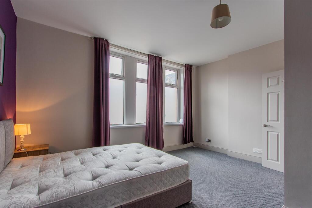 Bryngwyn Road Bed 4 (2).jpg