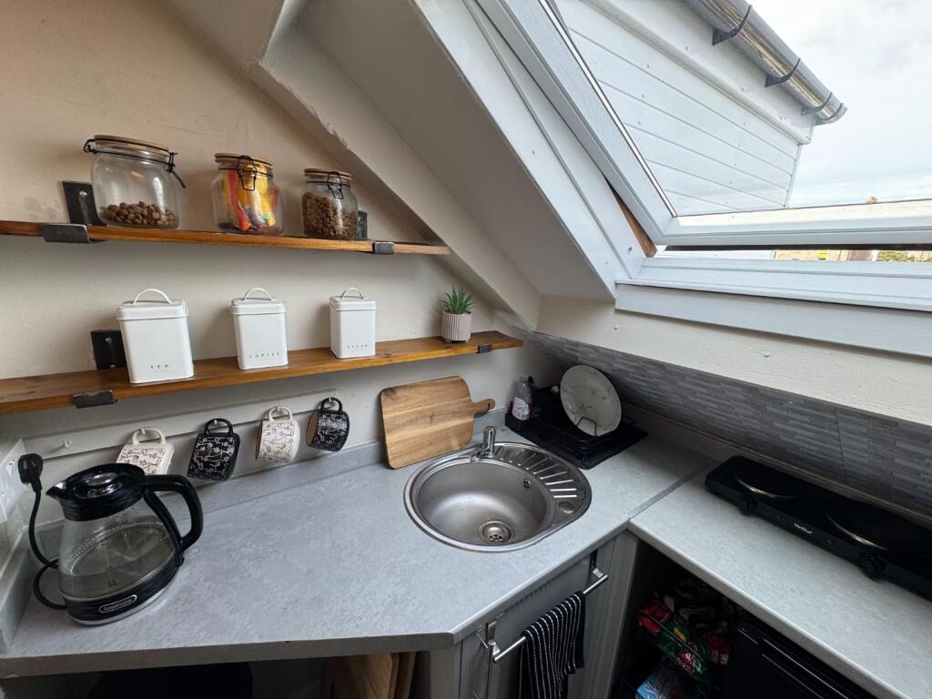 Kitchenette
