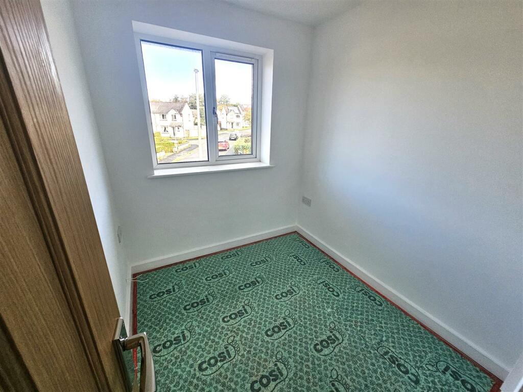 Bedroom 3.jpg