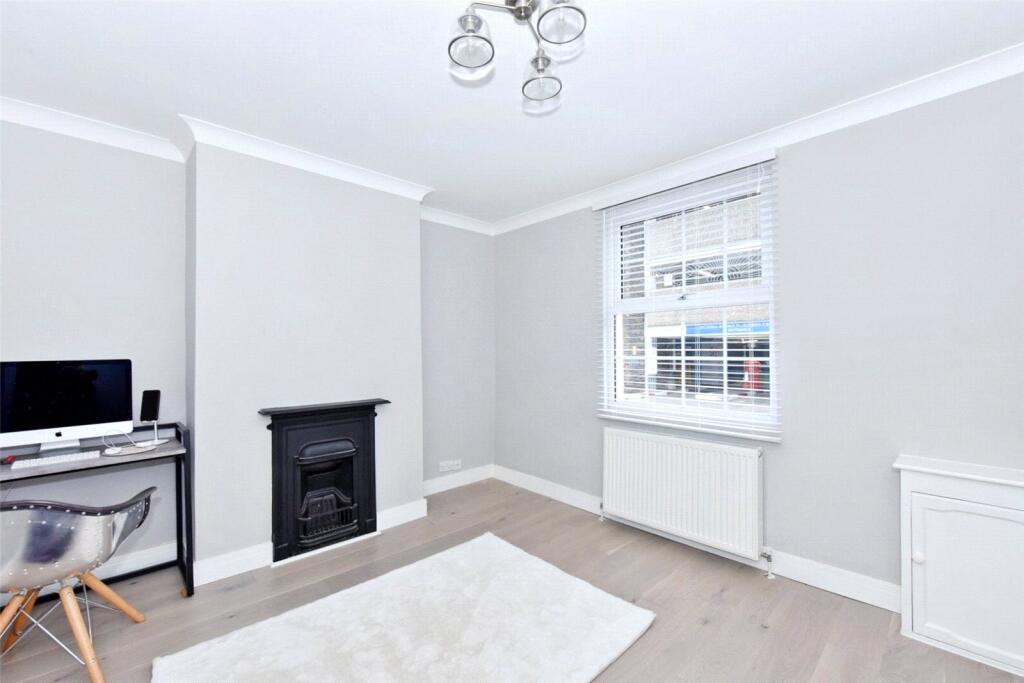 Front Reception Room