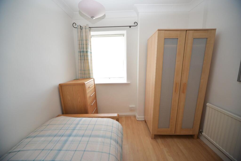 Bed 3 2.jpg