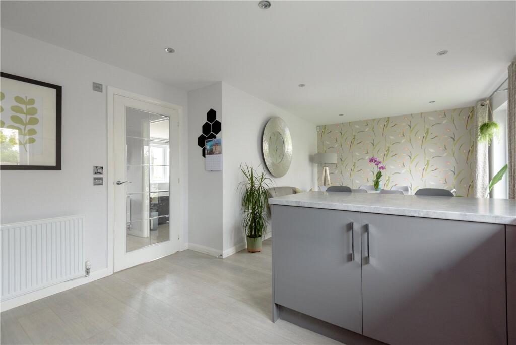 Brand Court 23