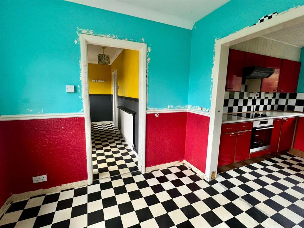 Taunton Road 5 (NEW).jpg