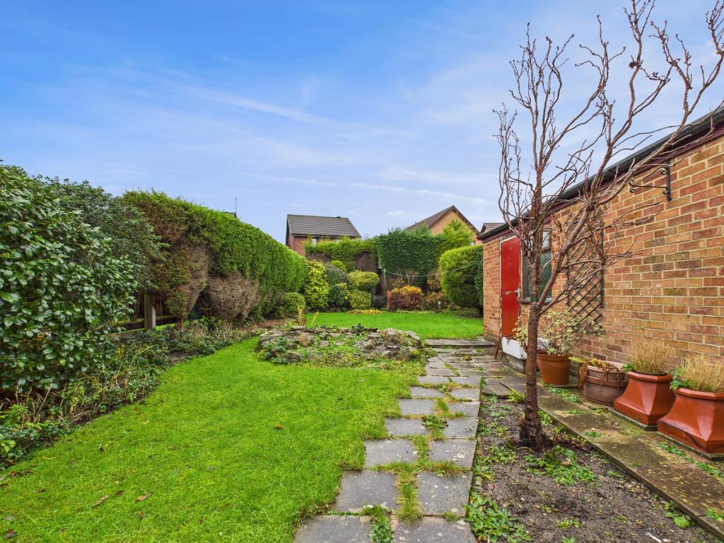 CAM05672G0-PR0095-STILL009