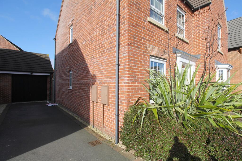 Driveway / Garage