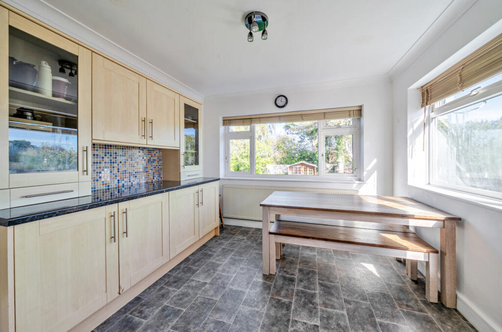 1362964-13-68e3bc...