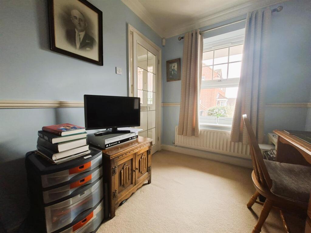 Primula Close, Northampton