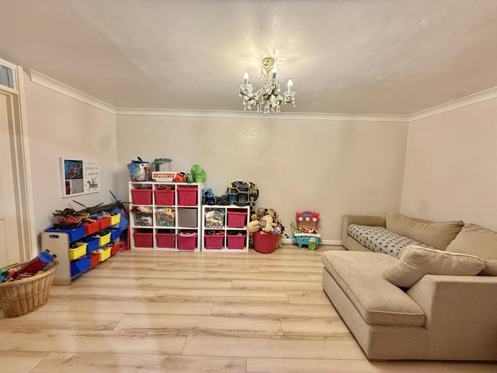Large Play Room