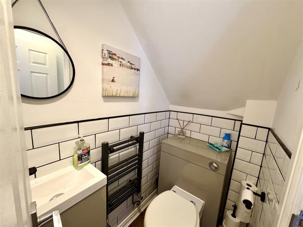 GROUND FLOOR WC