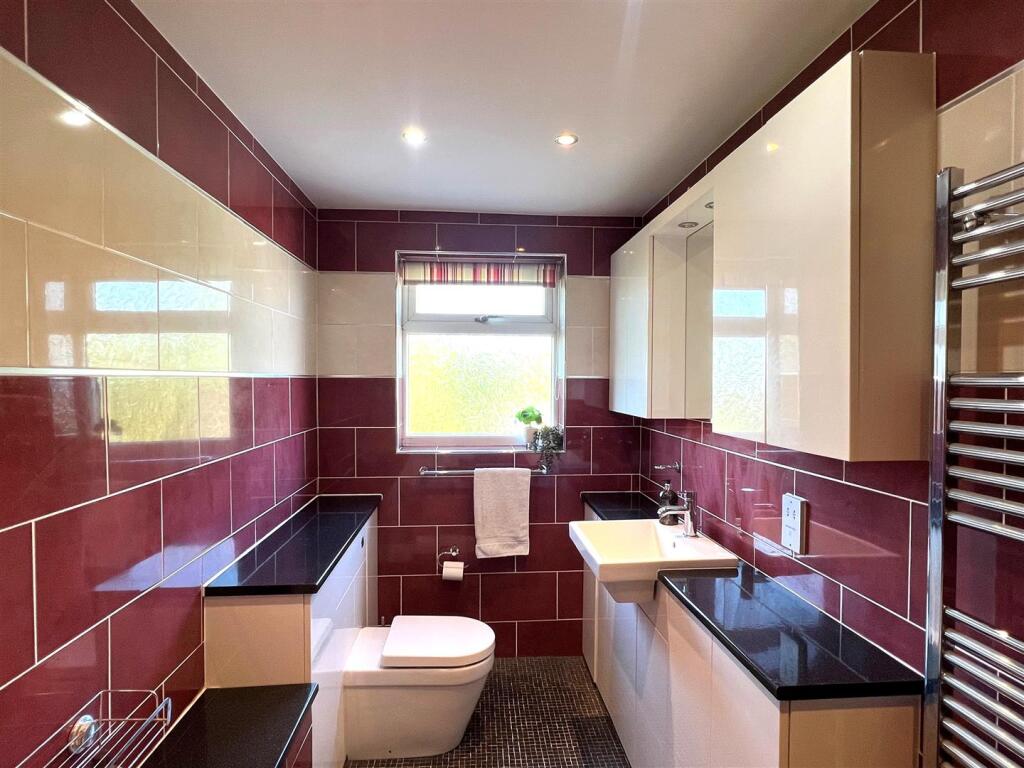 Bathroom .jpg