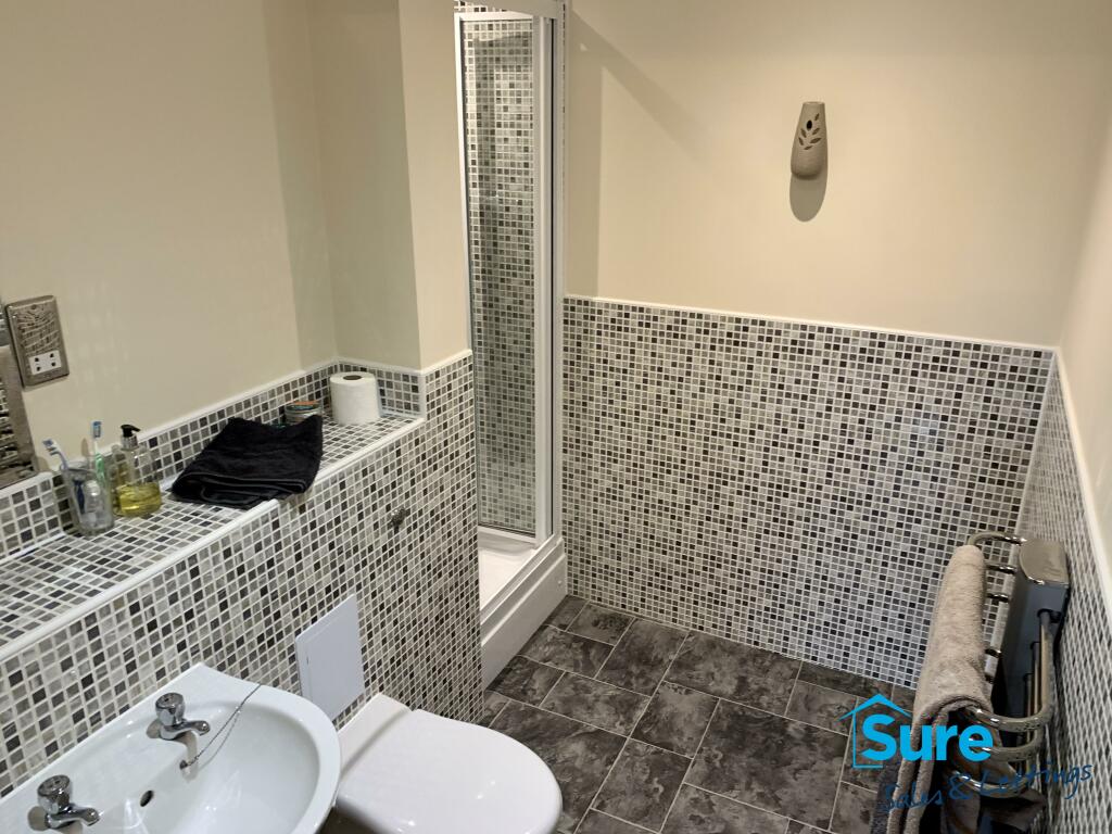 Ensuite