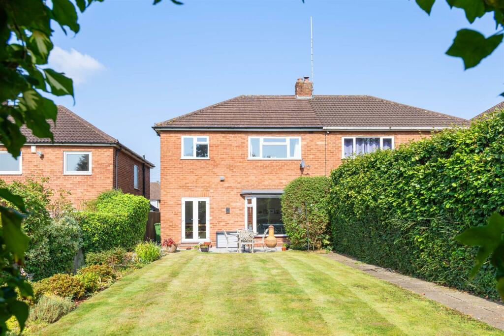 40 Merevale Road, Solihull, B92 8LB_18.jpg
