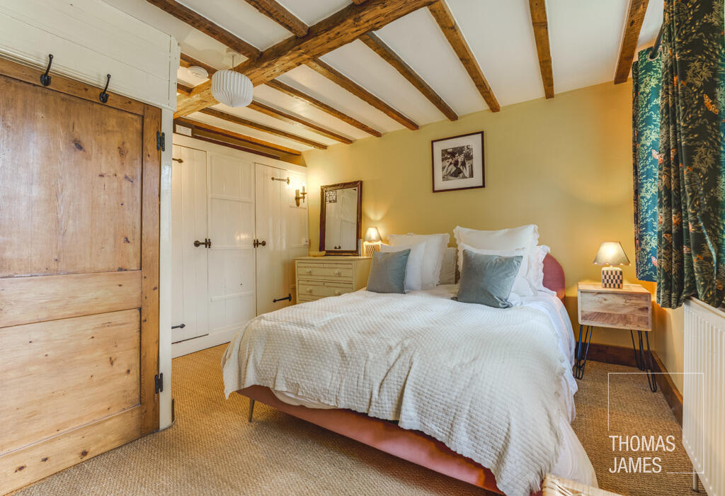 Turkey Street, bespoke storage
