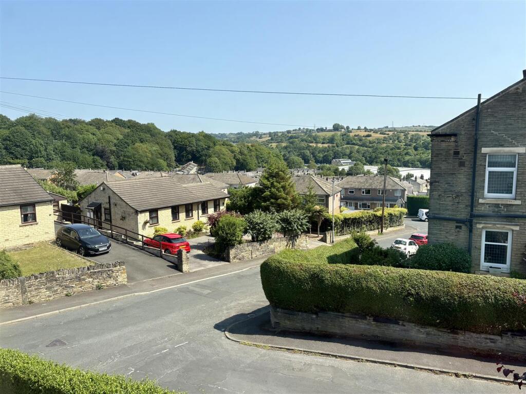 Bramleys Estate Agents - Rayner Road - Brighouse (