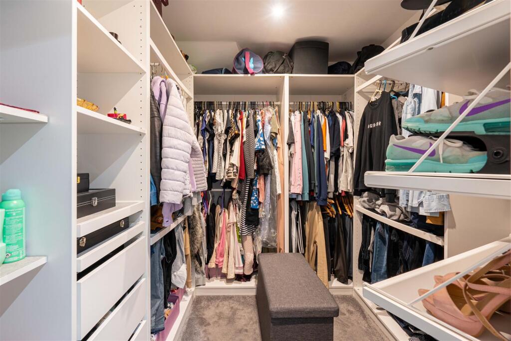 Pomeroy Road 140-39.jpg