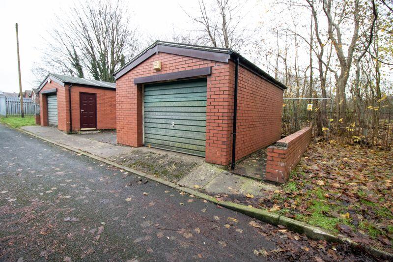 Garage (Rear)
