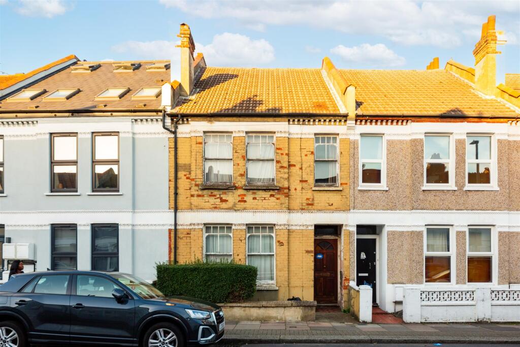20 Hoyle road SW17 0RS-12.jpg