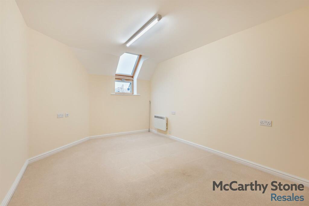 8630643-interior08-800.jpg