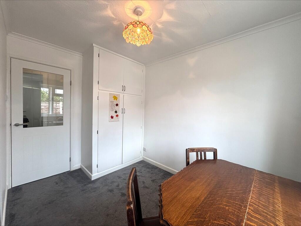 processed-17DD7DE...