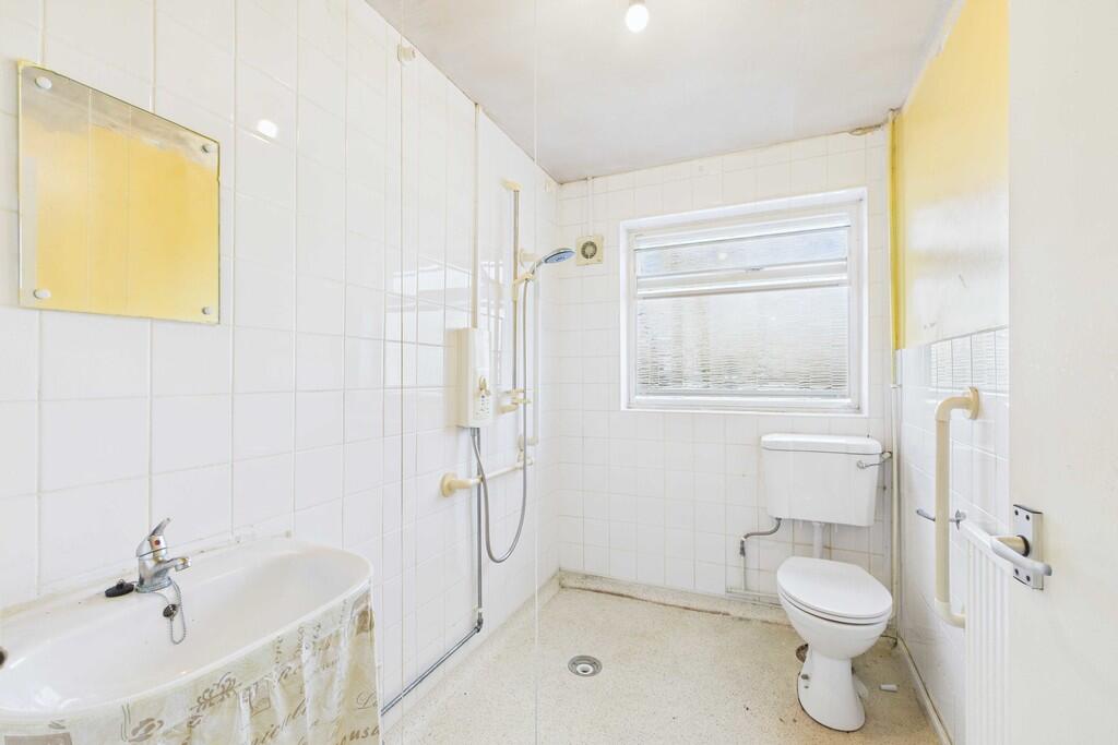 CAM01211G0-PR0202...