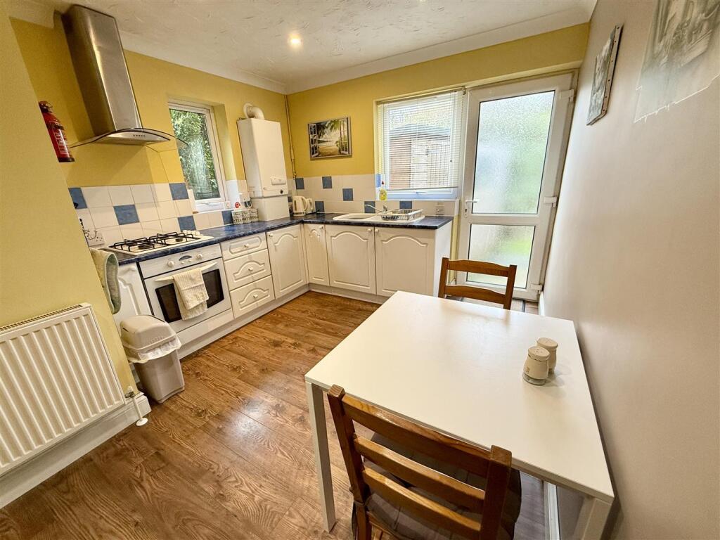 annexe kitchen diner