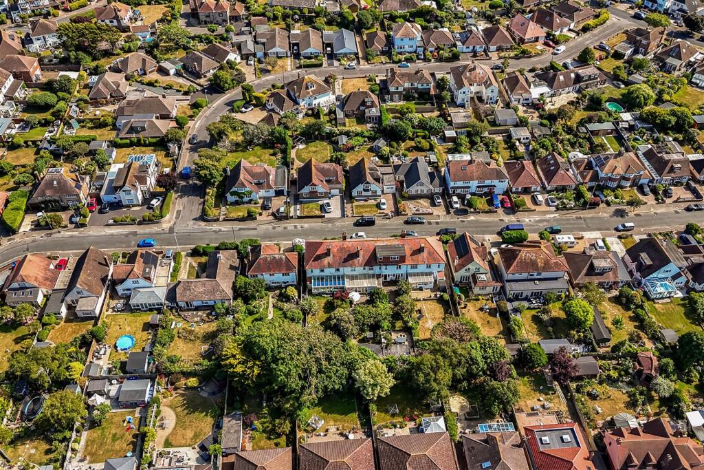 Brook Barn Way 20_002.jpg