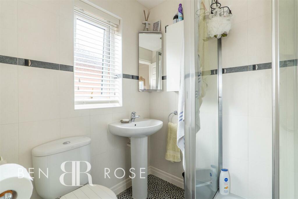 Master Ensuite