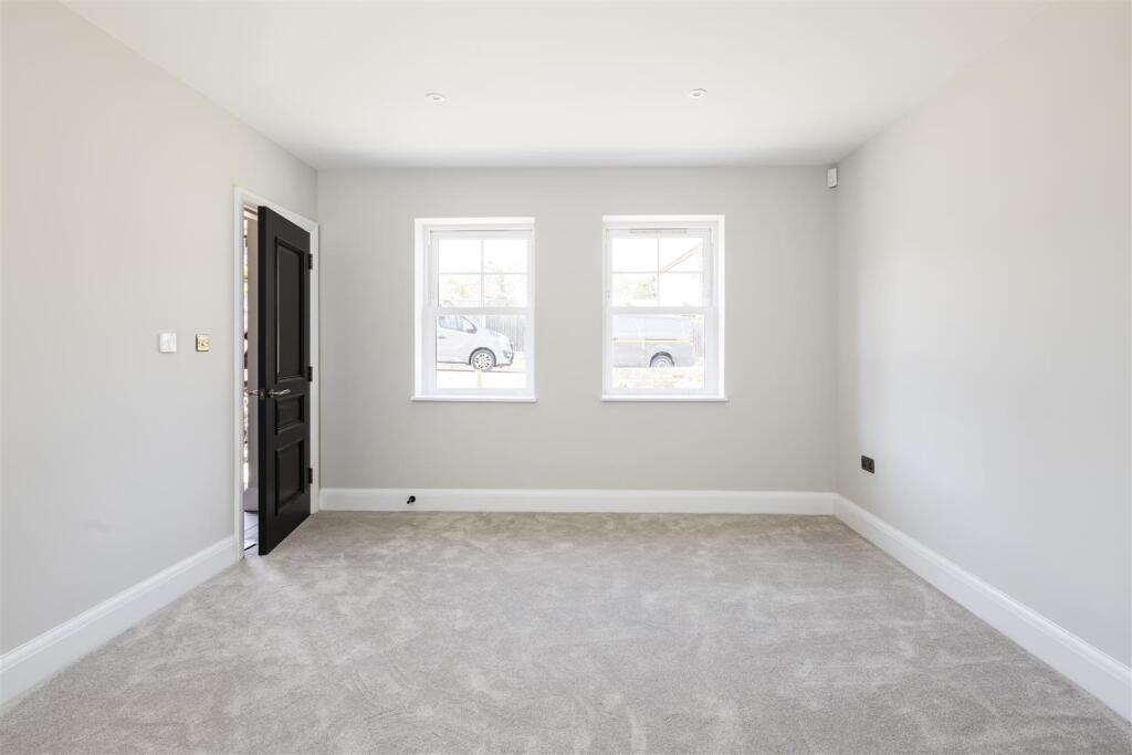 1 Cavell Road-4097.jpg